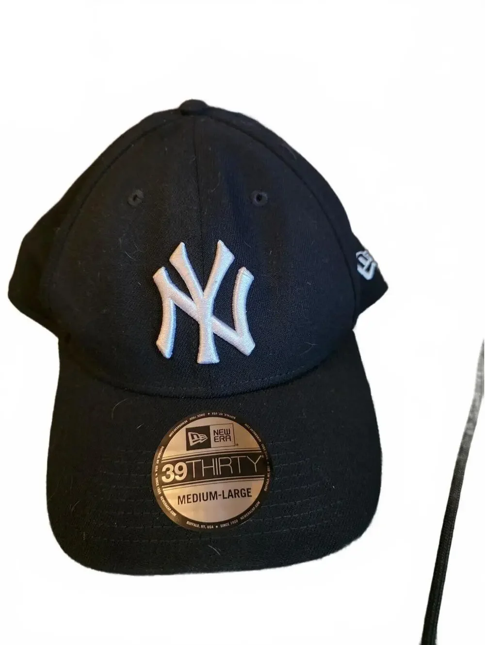 New Era 39THIRTY New York Yankees Stretch Fit Hat Dark Navy Blue Size M/L MLB